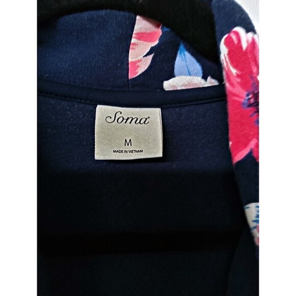 SOMA Floral Ultra Soft Front Pocket Button Down Shirt (M) - Picture 2 of 3